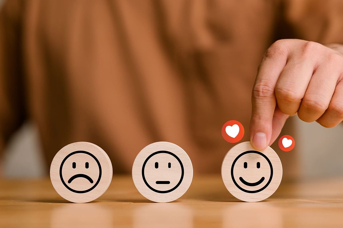 چگونه اعتماد مشتری را جلب کنیم؟ چگونه اعتماد مشتری را جلب کنیم؟